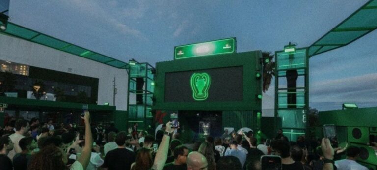 Heineken traz taça da Champions ao Brasil e transforma futebol em experiência cultural
