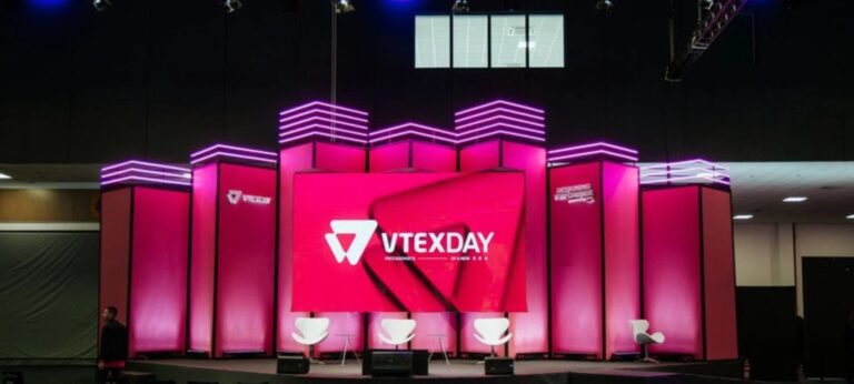 VTEX DAY 2026 apresenta 7 sinais que reposicionam o Marketing como orquestrador de jornadas sem atrito