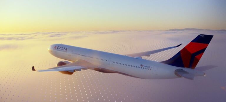 Delta fecha parceria com Amazon Leo para levar internet via satélite a 500 aviões a partir de 2028